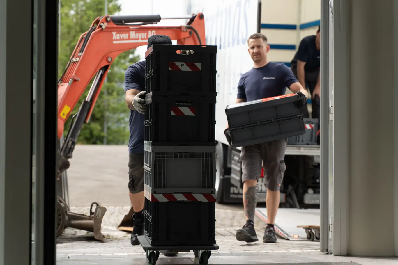 29f275fb-e503-46a8-8dc3-51c19dcc6b7f